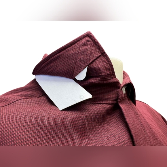 Tommy Hilfiger NWT Button Down Burgundy Longsleeve Regular Fit Size Large - Picture 6 of 10